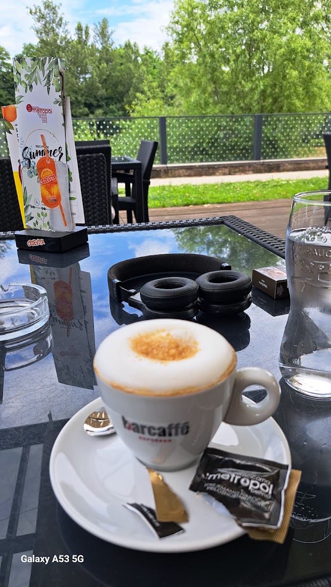 Kavarna Metropol Gornja Radgona Photos 2